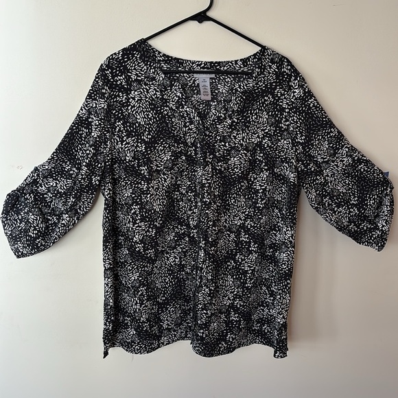 Catherines Black & White Button Front Blouse Size 0X 14/16 Woman - Picture 1 of 10